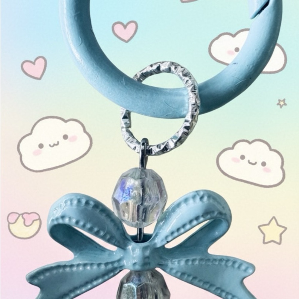 Mini micro Labubu Keychains - Picture 2 of 10